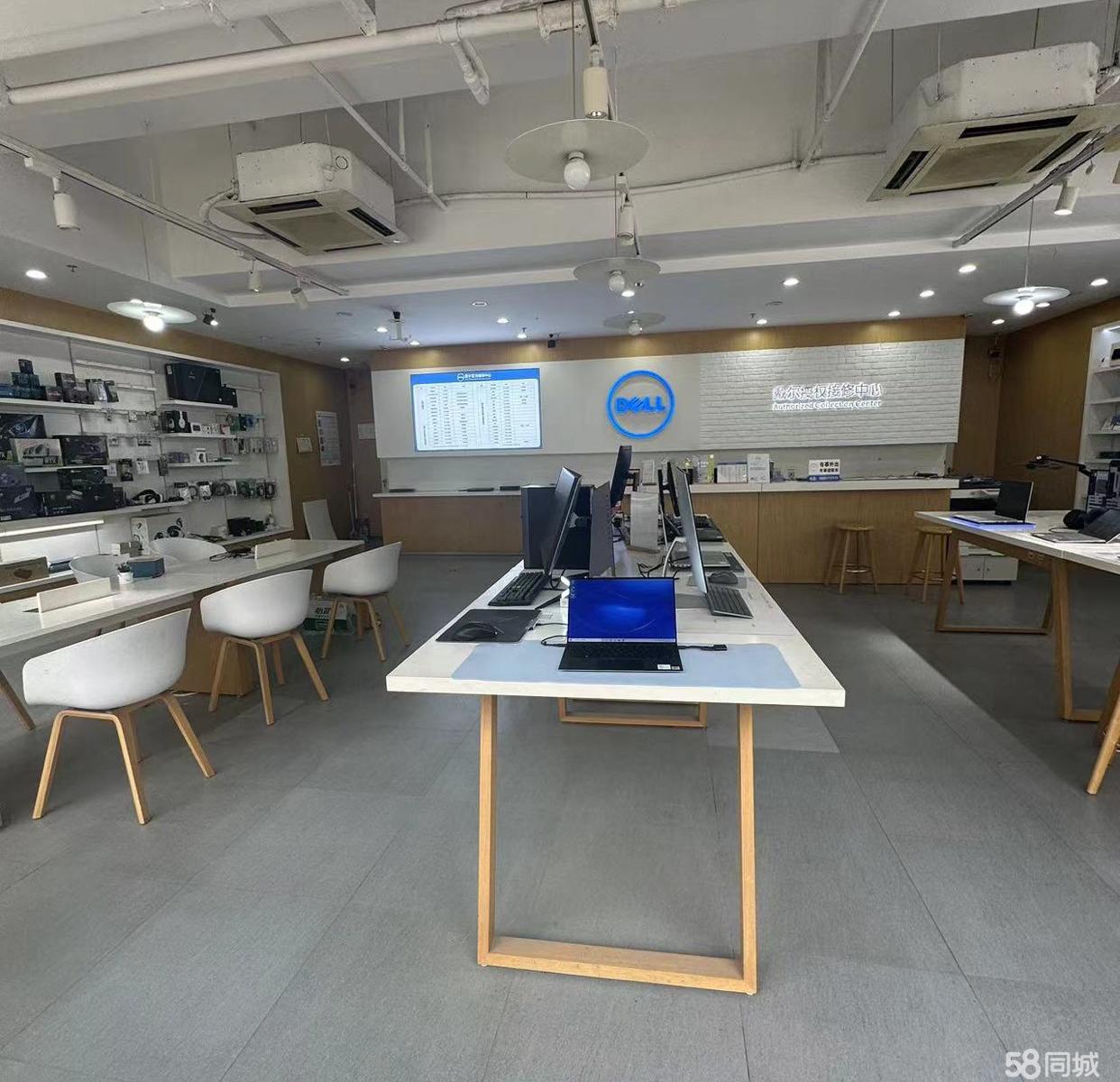 寒冬中的堅守 2020年對一家電腦店的沖擊與轉型之路